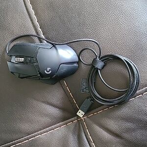 Logitech G502 Hero computer mouse